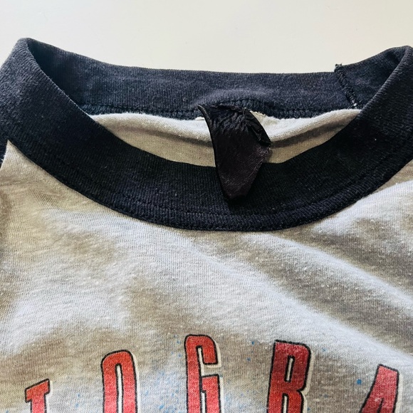 Autograph Band Sign in Please Vintage Single Stitch Tour Shirt Jersey 1985 - Picture 7 of 12